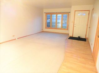 S075 Pleasant Hill Rd, Wheaton, IL 60187