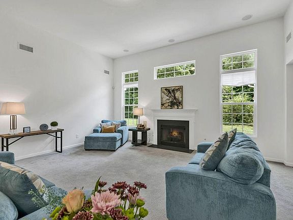 4th image of 1013 Muirwood Blvd