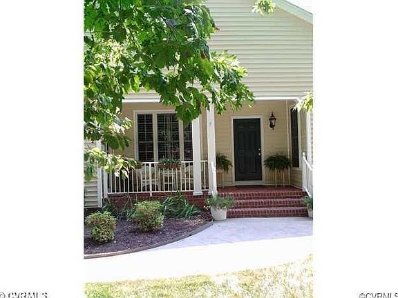 3rd image of 1900 Willow Cove Cir #1900