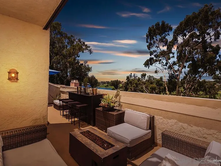 2501 Navarra Dr #114 — Photo 1