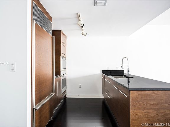 3rd image of 475 Brickell Ave APT 2112