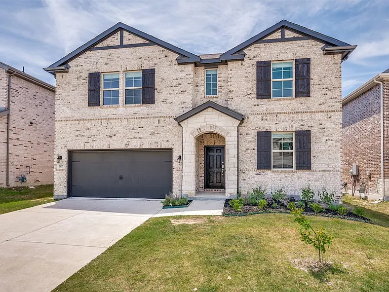 3437 Loftwood Ln — Photo 4