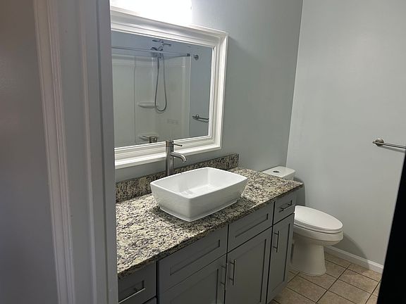 5th image of 2413 Saddleridge Dr