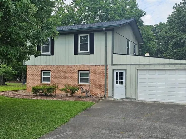 3534 Hill Dr, Duluth, GA 30096