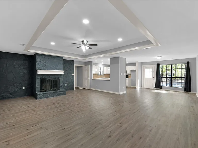 15876 Pecan Dr #B — Photo 5