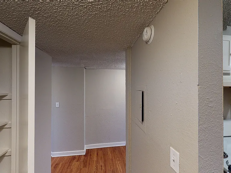 Amber Apartments — Photo 18