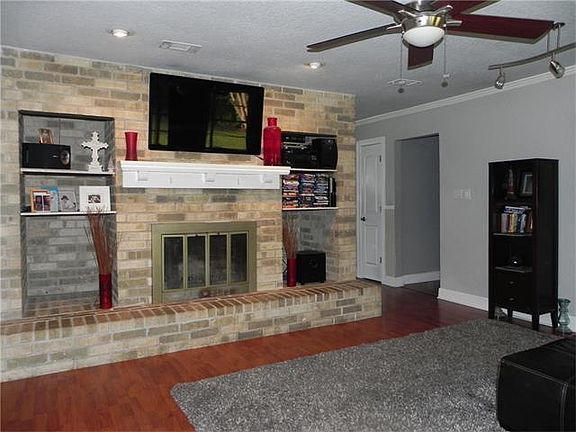 5th image of 419 Briargrove Dr