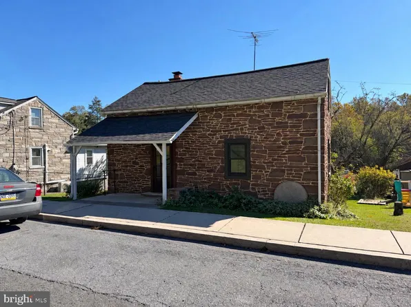 709 Windsor St, Birdsboro, PA 19508
