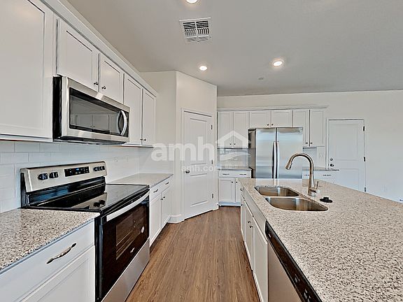 2nd image of 5968 W Columbine Dr