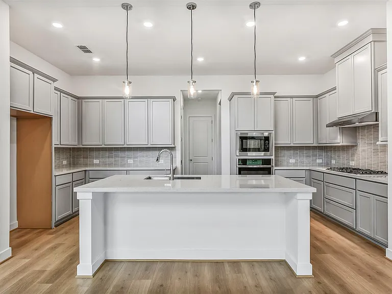 1673 Birch Lake Bnd — Photo 10