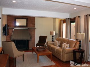 3722 12th St S, Arlington, VA 22204