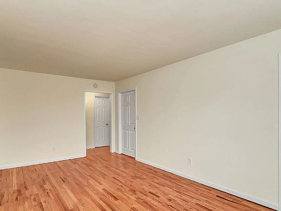 5th image of 250 Main St APT 5