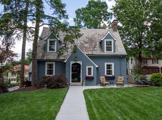 250 Blackmer Pl, Saint Louis, MO 63119