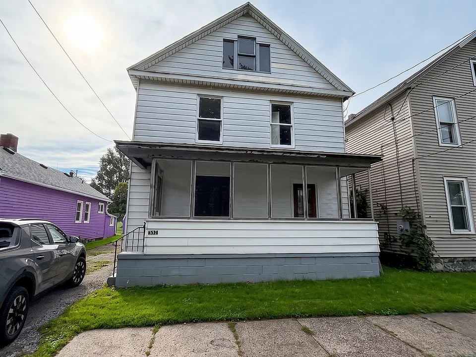 533 E 14th St #1
