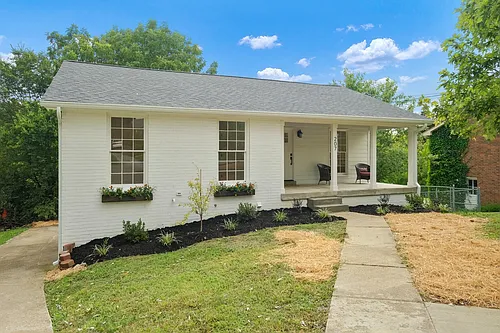 207 Township Dr #BOTTOM FLOOR Photo 1