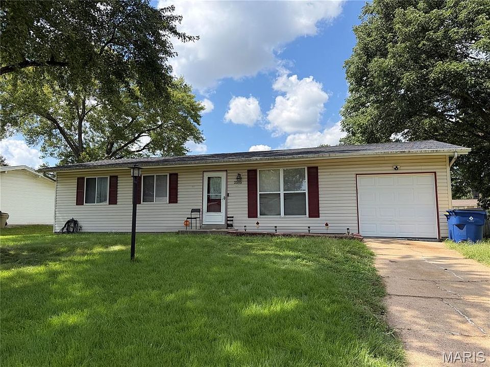 1st image of 2575 Valley Brook Dr