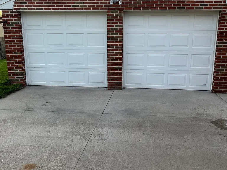 319 Briggs Ave — Photo 32