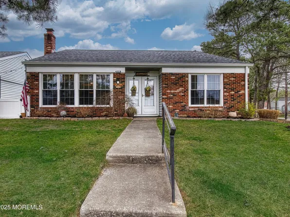 495B Dartmoor Way, Manchester, NJ 08759