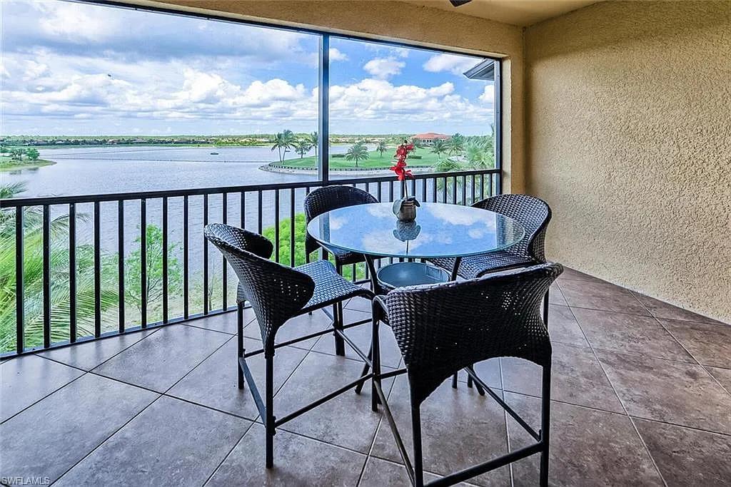 2 bed, 2.0 bath, 1122 sqft, $7,500 — Photo 1