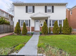 311 W Penn St, Long Beach, NY 11561