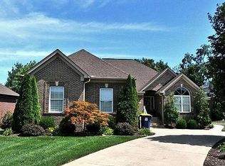 13323 Eastgate Village Dr, Louisville, KY 40223