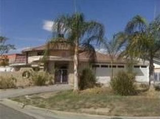 22784 Gray Fox Dr, Canyon Lake, CA 92587