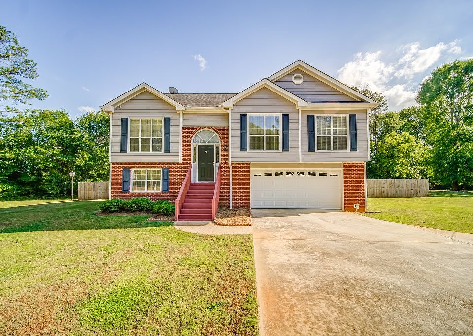 1st image of 50 Whispering Pine Ct