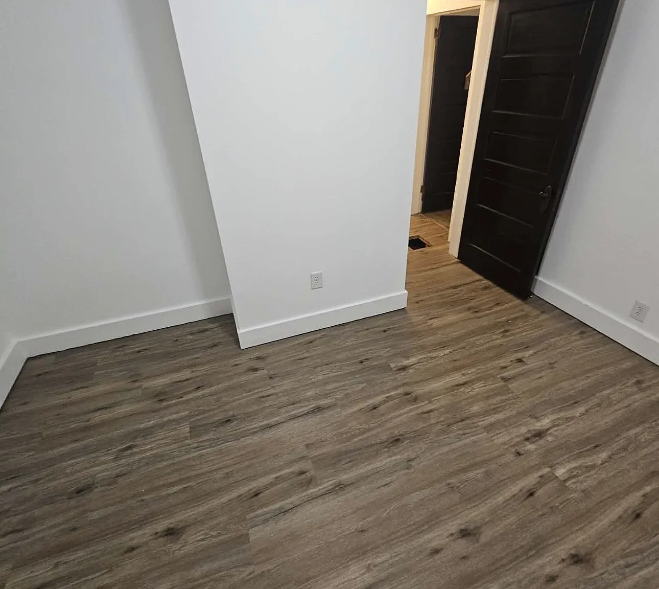2 bed, 1200 sqft, $1,300 — Photo 3