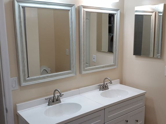 5th image of 2163 NE 179th St