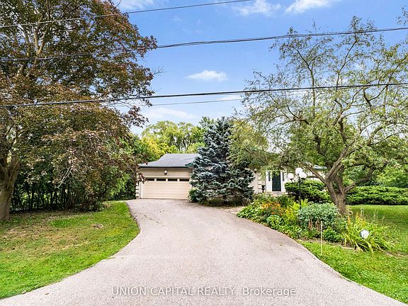 2nd image of 3 Campbell Ct