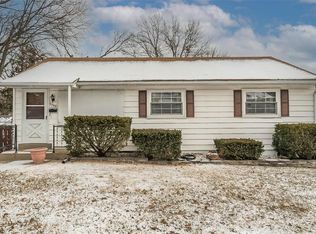 9548 Dulles Ct, Saint Louis, MO 63123