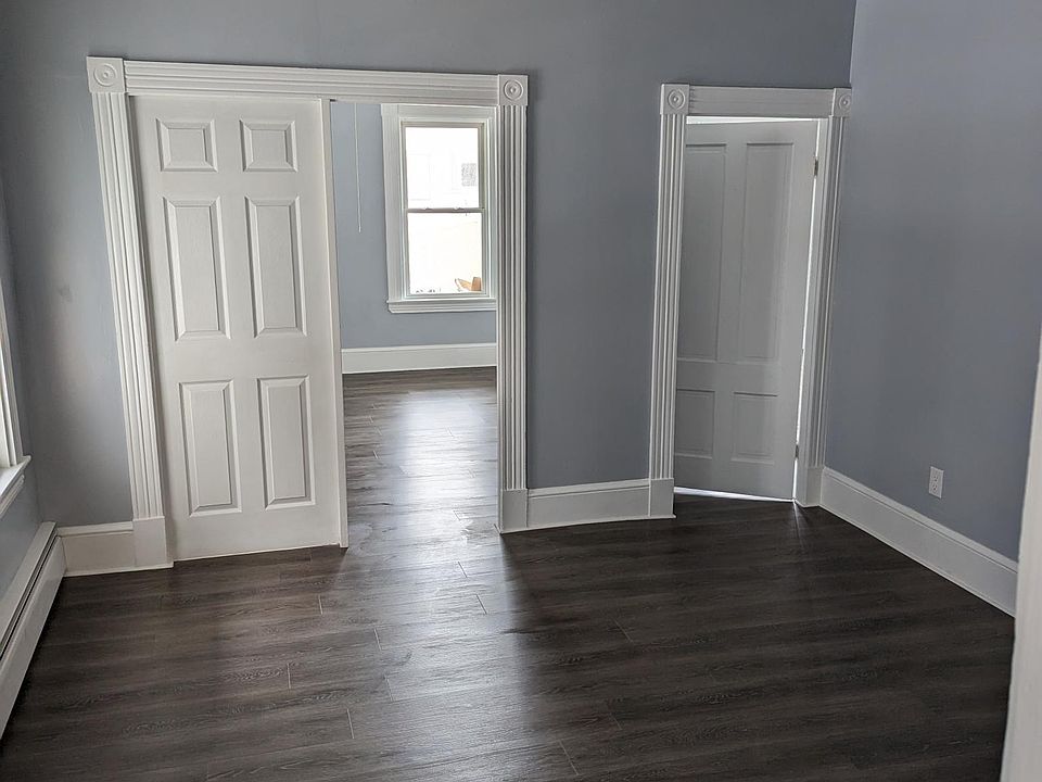 1st image of 159 Brook St