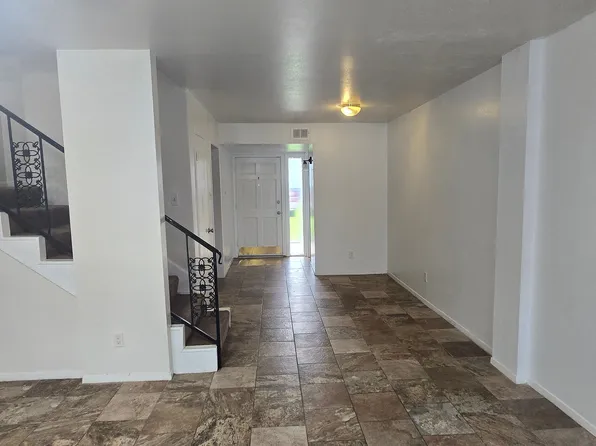 1026 Willow Oaks Cir, Pasadena, TX 77506