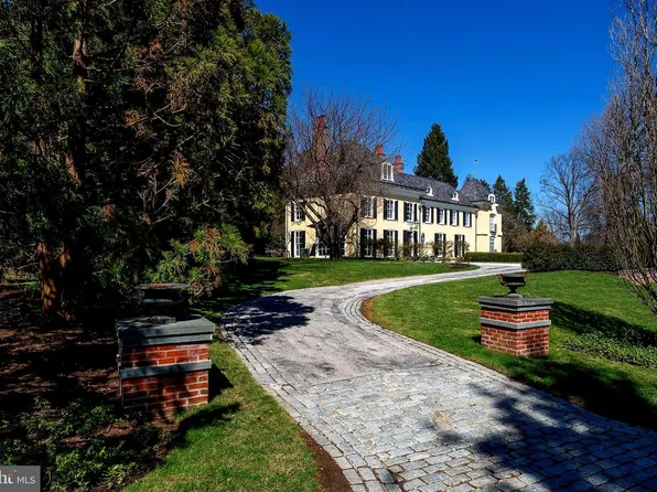 1122 Brynlawn Rd, Villanova, PA 19085