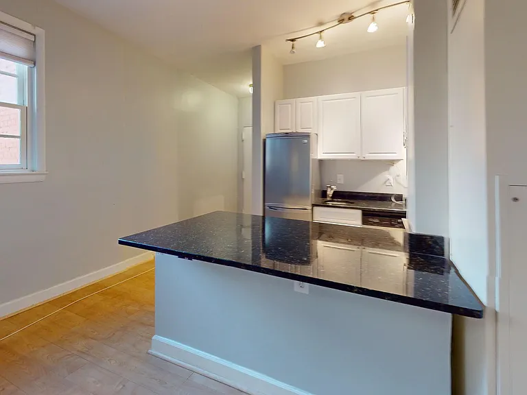 201 Massachusetts Ave NE #301 — Photo 3