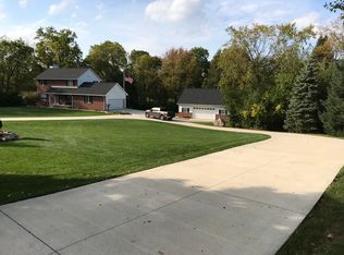 4984 Hobbiton Ln, Ann Arbor, MI