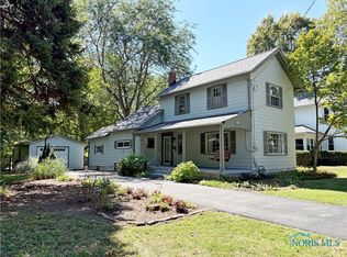 545 Wallace Ave, Bowling Green, OH 43402