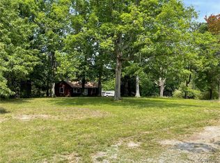 9610 Nutbush Rd, Green Bay, VA 23942