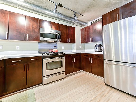 4th image of 929 Florida Ave NW APT 16