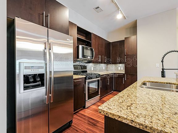 3rd image of 870 Inman Village Pkwy NE APT 434