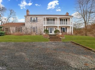 9033 Old Waterloo Rd, Warrenton, VA 20186
