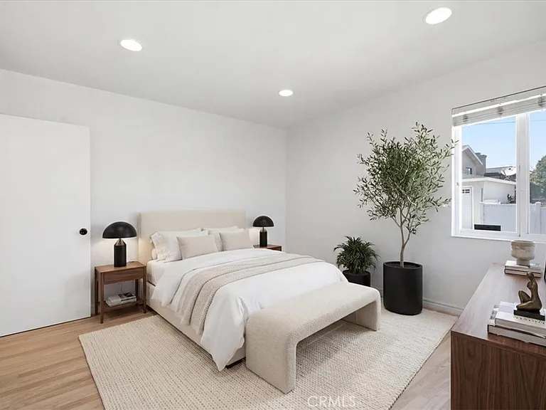 1108 Palm Ln — Photo 15