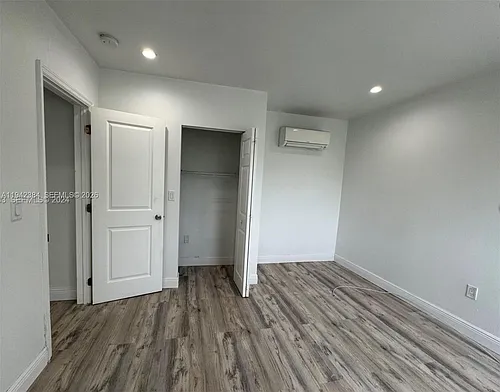 1248 Marseille Dr #4 Photo 1