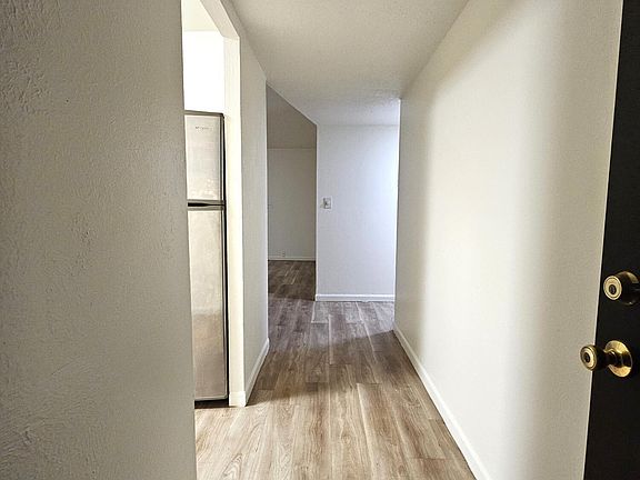 2nd image of 3001 W St Moritz Lane