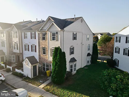 308 Assembly Point Ct Photo 1