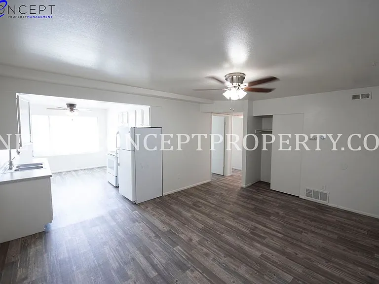 Aspen Pines — Photo 220