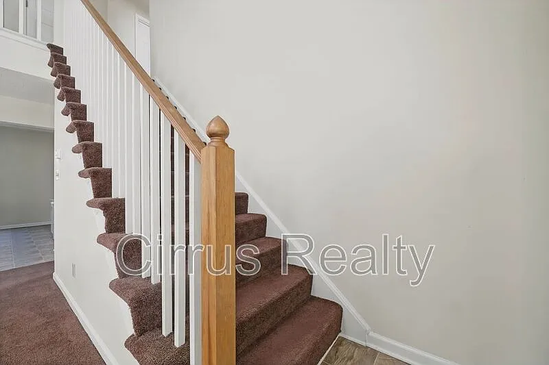 2 bed, 2.0 bath, 1715 sqft, $1,995 — Photo 4