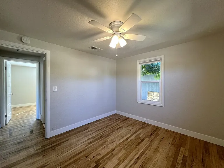 4815 W Alpine St — Photo 18