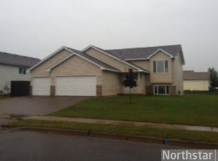 1480 Joes Lake Rd SE, Cambridge, MN 55008