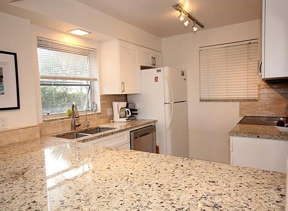 4th image of 2580 Estero Blvd APT 15